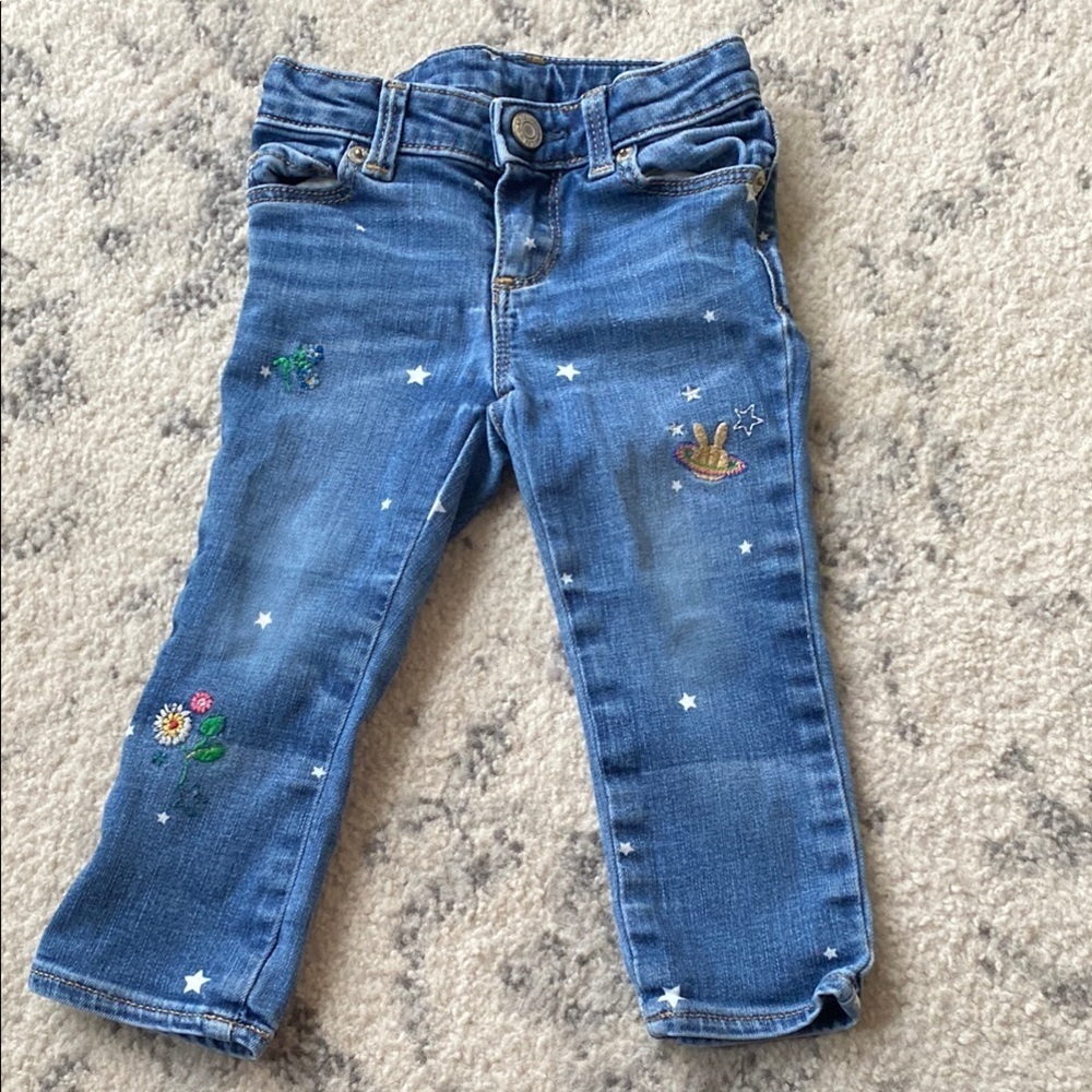 💚GAPx Sarah Jessica Parker | Kids Blue Floral Embroidered Blue Jeans w/Stars 2T